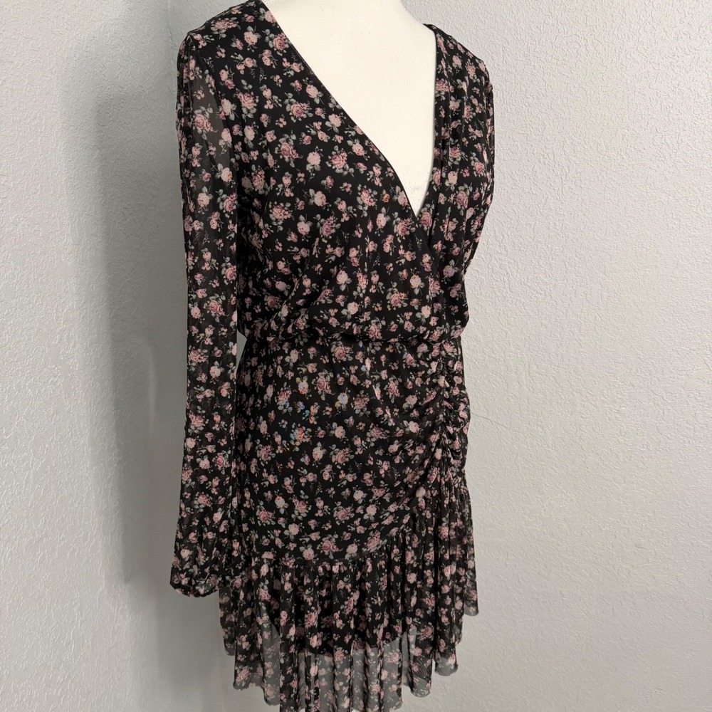 Floral Long Sleeve Ruched Mini Dress Black Pink Rose Ruffle‎ Hem V-Neck